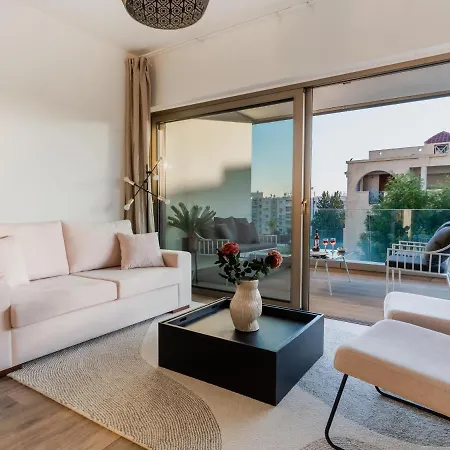 Lovely Vacation For Up To Eight Guests With Balcony All Yours *
